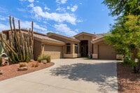 Building Photo - 3 Bedroom with Den in Chandler