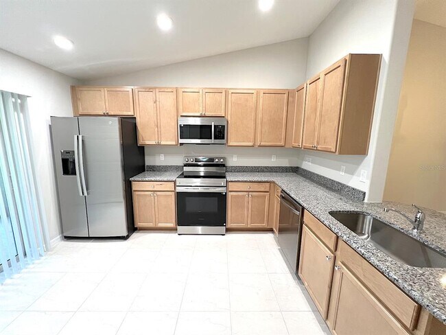 Building Photo - 111 Rolling Sands Dr