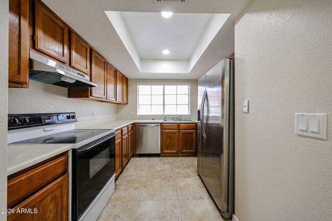 Building Photo - 5013 W Evans Dr