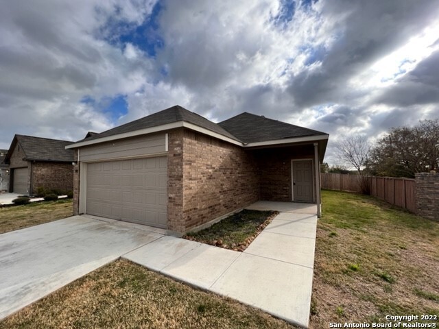 Building Photo - 7202 Archers Grove