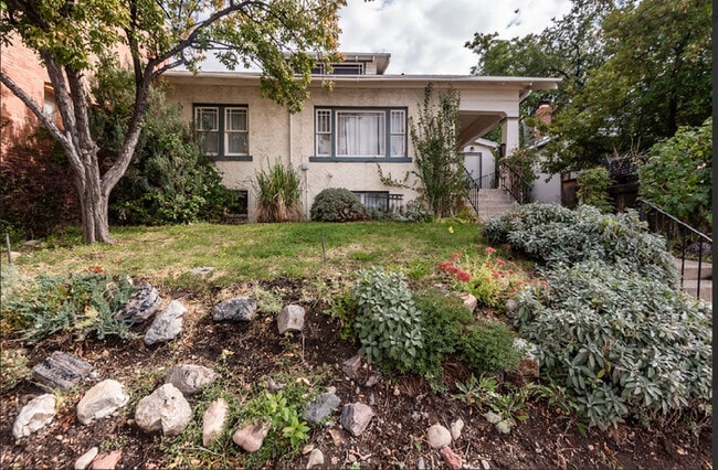 Building Photo - 450 Quince St