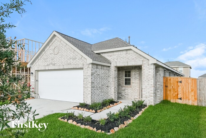 Building Photo - 18430 Summit Ranch Dr