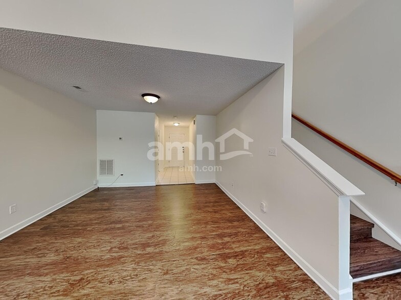 Building Photo - 4322 Wills Way