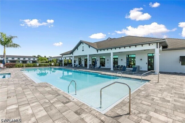 Building Photo - 7576 Carnegie Way