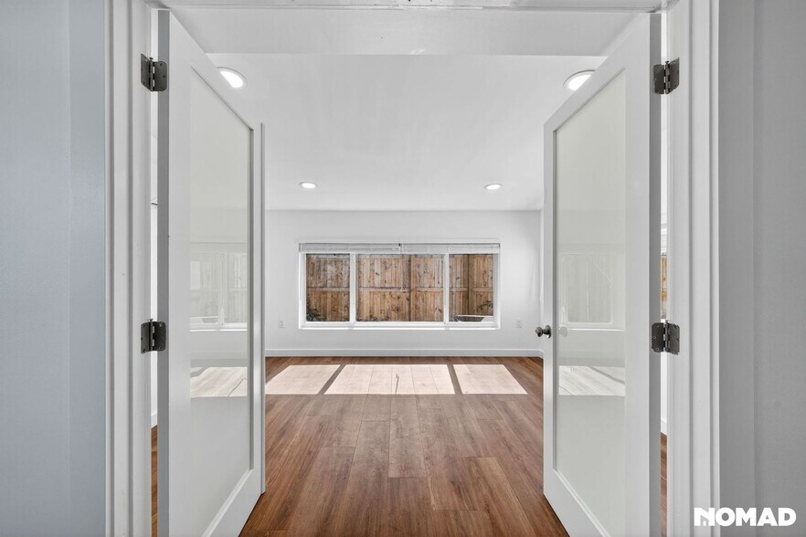 Building Photo - 1407 York Ave