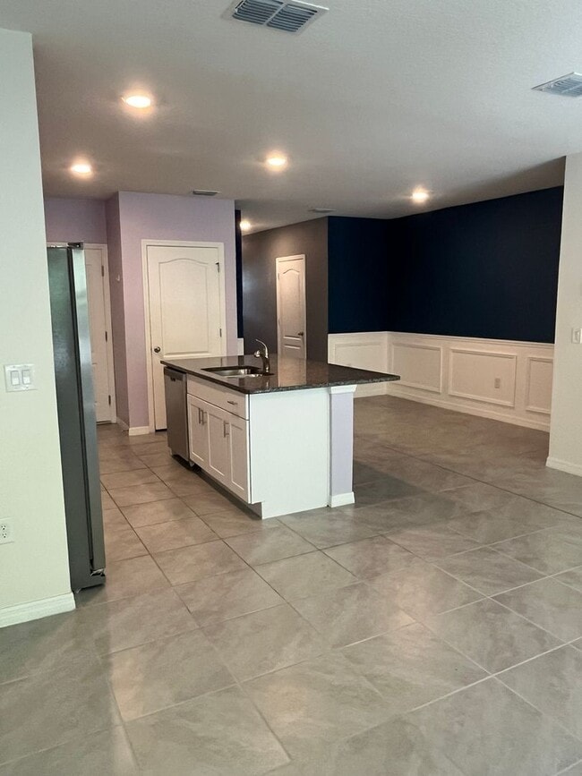 Building Photo - 3 bed 2 bath Townhome in Port Orange