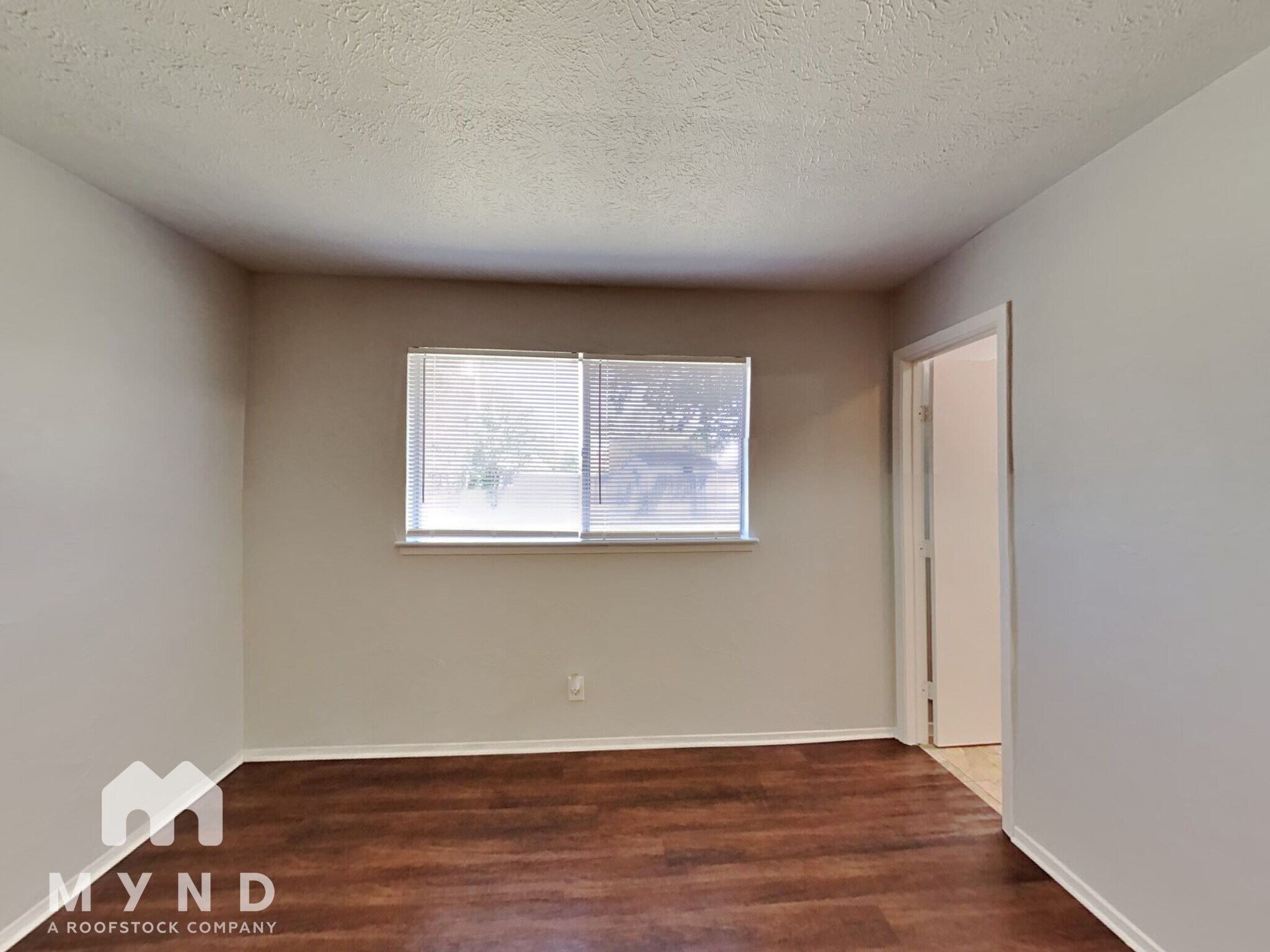 Building Photo - 7145 Romford Way