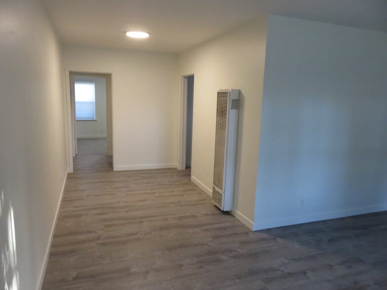 Building Photo - 508 Allen Ave