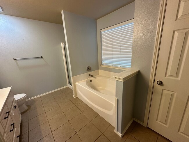 Building Photo - 1813 Balsam Gap