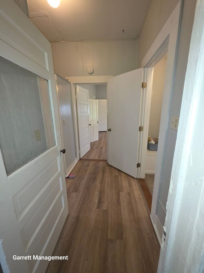 Building Photo - Cute 3/2 Home in Lometa, TX