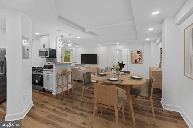 Building Photo - 2500 Q St NW