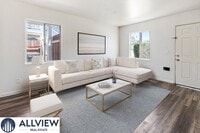 Building Photo - 452 S Shaffer St