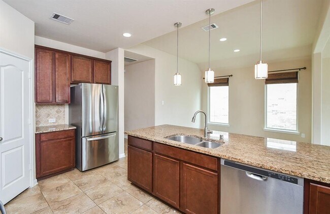 Building Photo - 20707 Waterfall Rain Ct