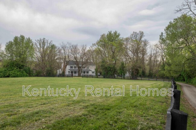 Building Photo - 6722 Athens Boonesboro Rd