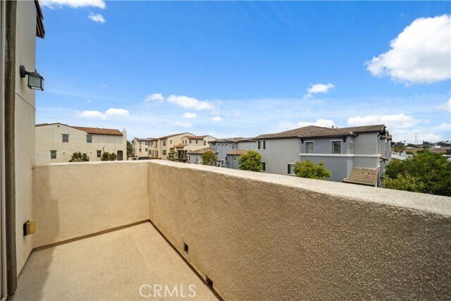 Building Photo - 1845 Orizaba Ave
