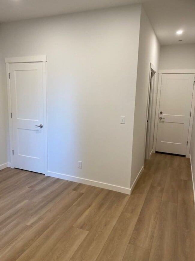 Building Photo - 3Bd/3Ba Monroe Townhouse