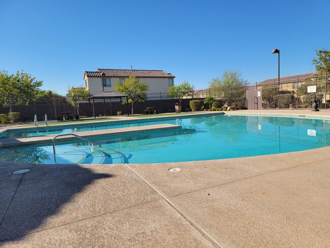 Building Photo - Gated Community  Home