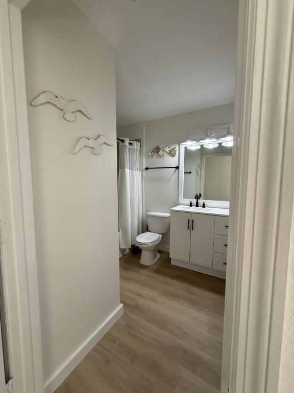 Building Photo - 1001 Lighthouse Rd