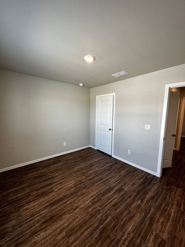 Building Photo - 3/2 in Frenship ISD- Upland West