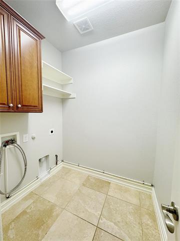 Building Photo - 4812 Durham Dr