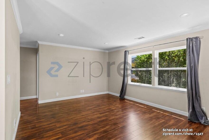 Building Photo - 1133 Lovell Ave