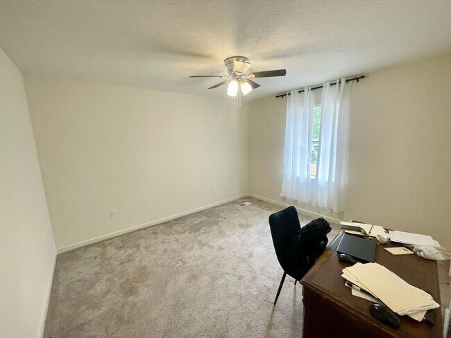 Building Photo - Beautiful 3 bed, 2.5 bath home for rent in the heart of Madison!
