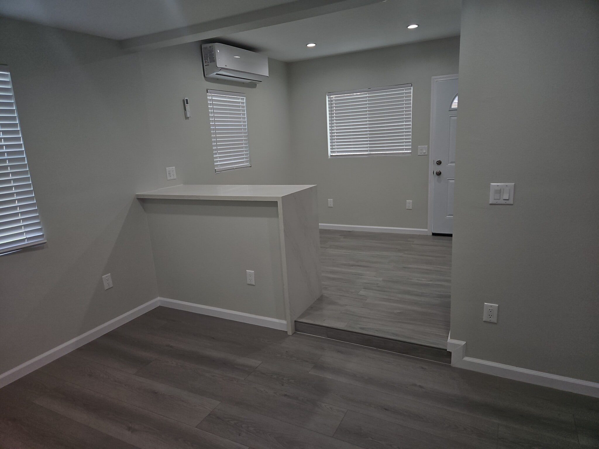 Building Photo - 11645 Pope Ave