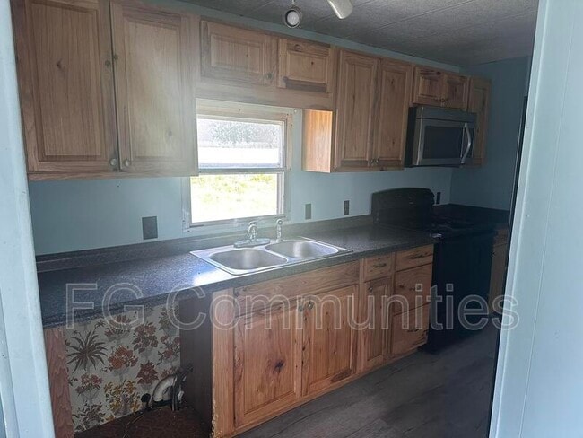 Building Photo - 1815 Conley Rd