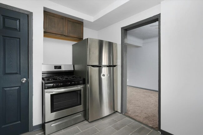 Building Photo - 18492 Greenfield Rd