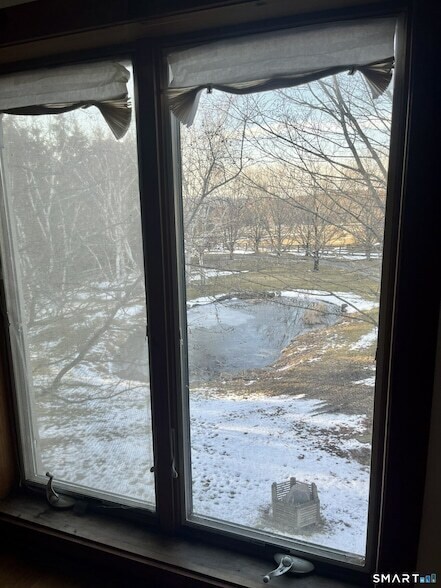 Building Photo - 3 Fox Run