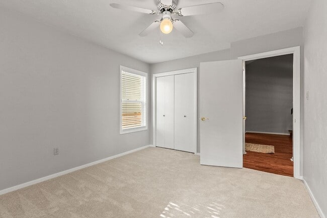 Building Photo - 102 Windwood Ln