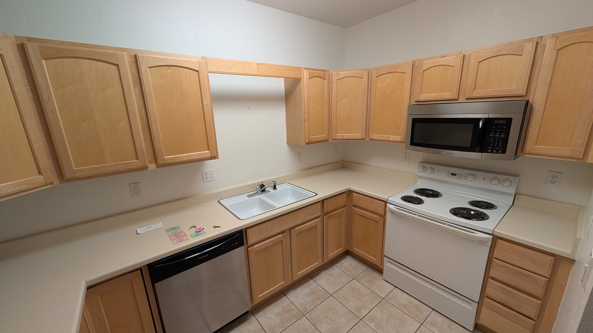 Building Photo - 2894 W Riverwalk Cir