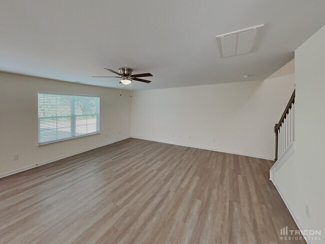 Building Photo - 5108 Carol Ave