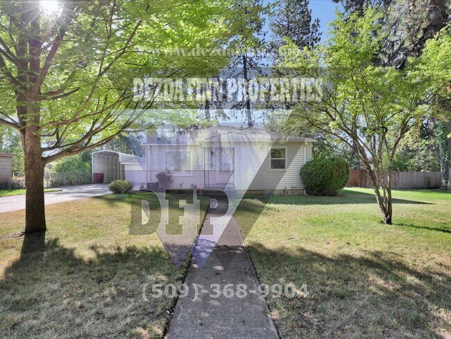 Building Photo - Charming Shadle District 3 bedroom with RV...