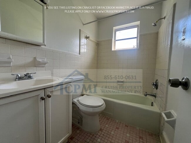 Building Photo - 502 S K St