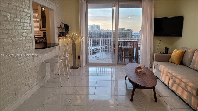 Building Photo - 137 Golden Isles Dr