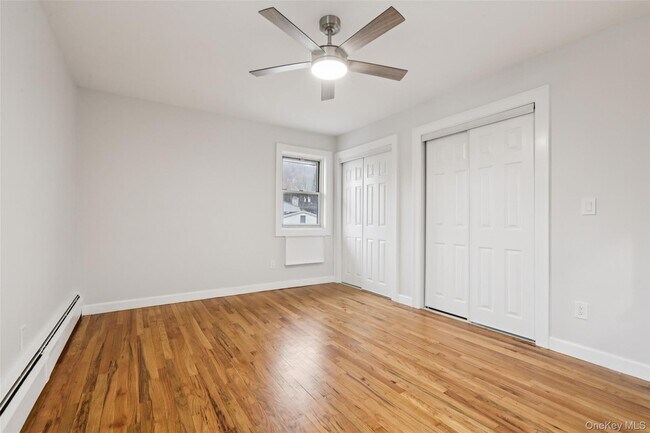 Building Photo - 20 Francis Ave