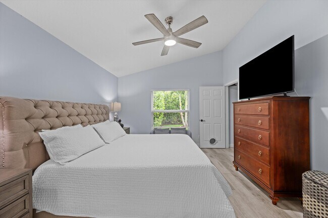 Building Photo - 1664 Oak Berry Cir
