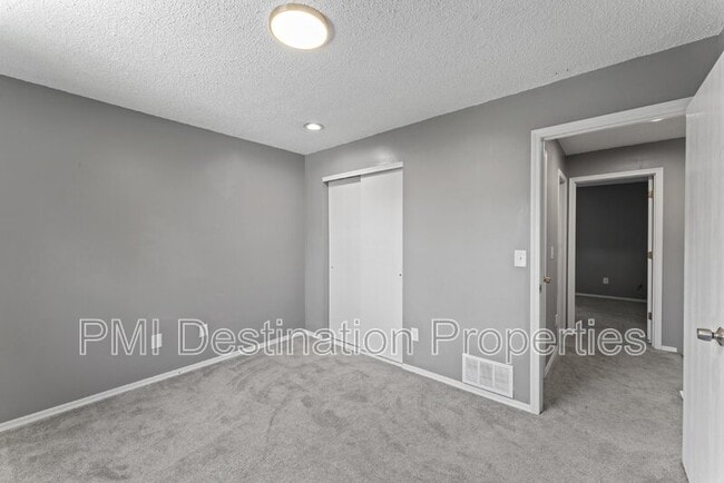 Building Photo - 2902 Eaton St