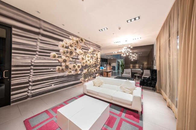 Building Photo - 1234 Wilshire Blvd