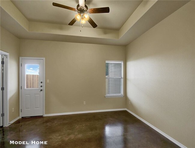 Building Photo - 1128 Stanley Wy