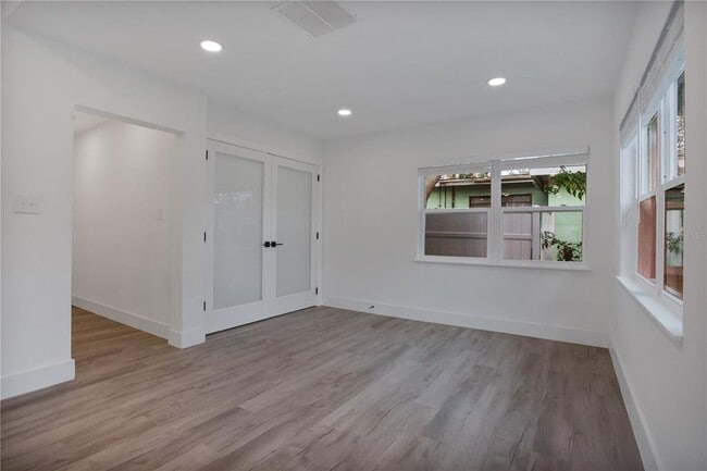 Building Photo - 4201 Mizell St