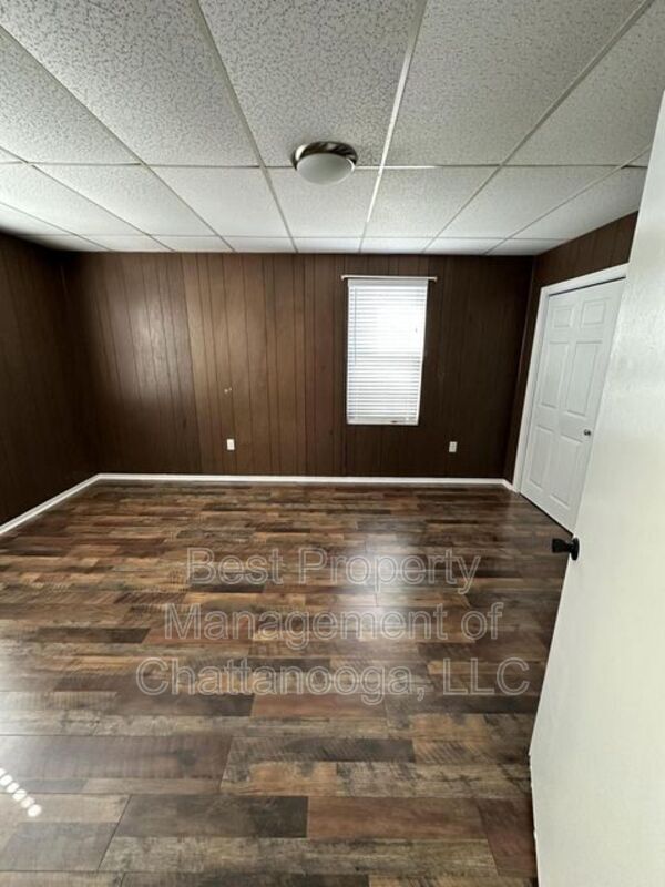 Building Photo - 505 Carden Ave