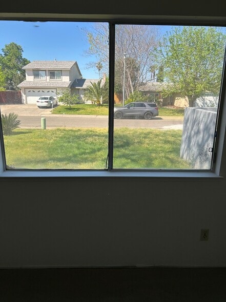 Building Photo - 7242 Aberfeldy Way