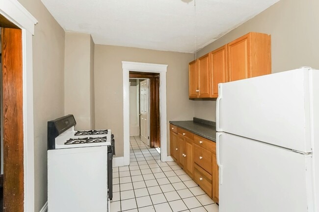 Building Photo - 9423 Denison Ave