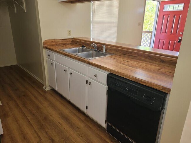 Building Photo - 4103 Thalia Station Circle - .