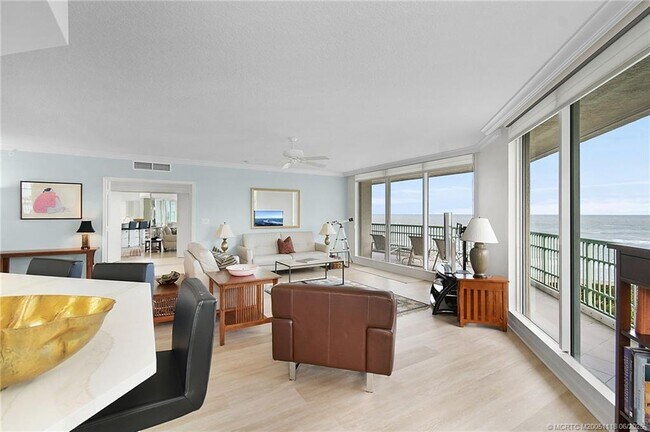 Building Photo - 8600 S Ocean Dr