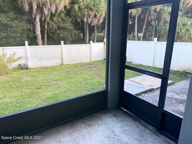 Building Photo - 3707 Chambers Ln