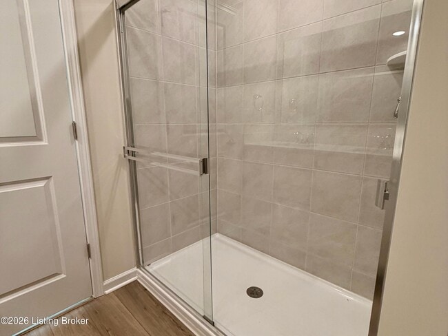 Building Photo - 16901 Aiken Rd