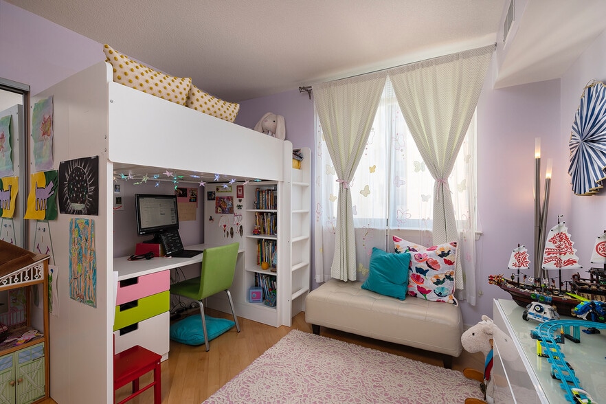 Second Bed - 414 Water St